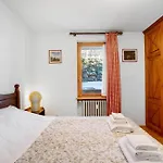 Апартаменты Bilocale Vista Monte Bianco Курмайор