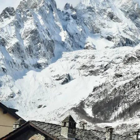 Bilocale Vista Monte Bianco Apartmán Courmayeur