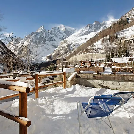 Apartmán Bilocale Vista Monte Bianco