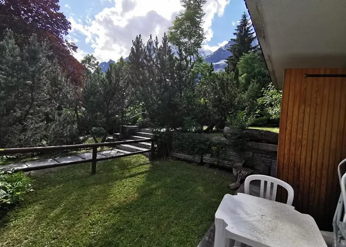 Apartment Bilocale Vista Monte Bianco *